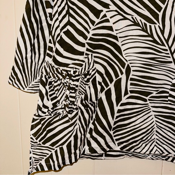 Divine Diva palm print shirt - Picture 4 of 7